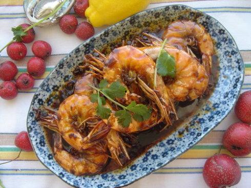 鲤鱼吃瓜叶吗,鲤鱼是否喜食瓜叶探究